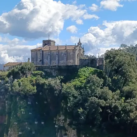 Feriehus A Casina De Morgan, Refugio Con Alma En El Corazon De Galicia *