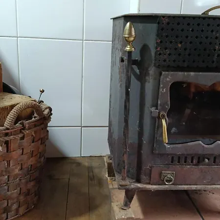 A Casina De Morgan, Refugio Con Alma En El Corazon De Galicia