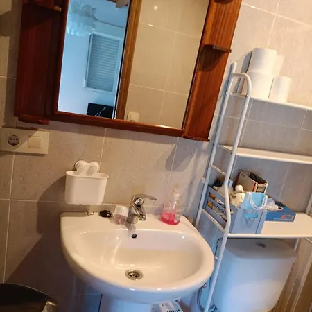 Con Chimenea Y Vistas Al Lago, Ideal Desconectar En Invierno Arnoia